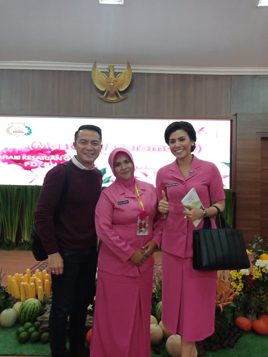 Leli Suryana Raih Juara Presenter Polda Jabar