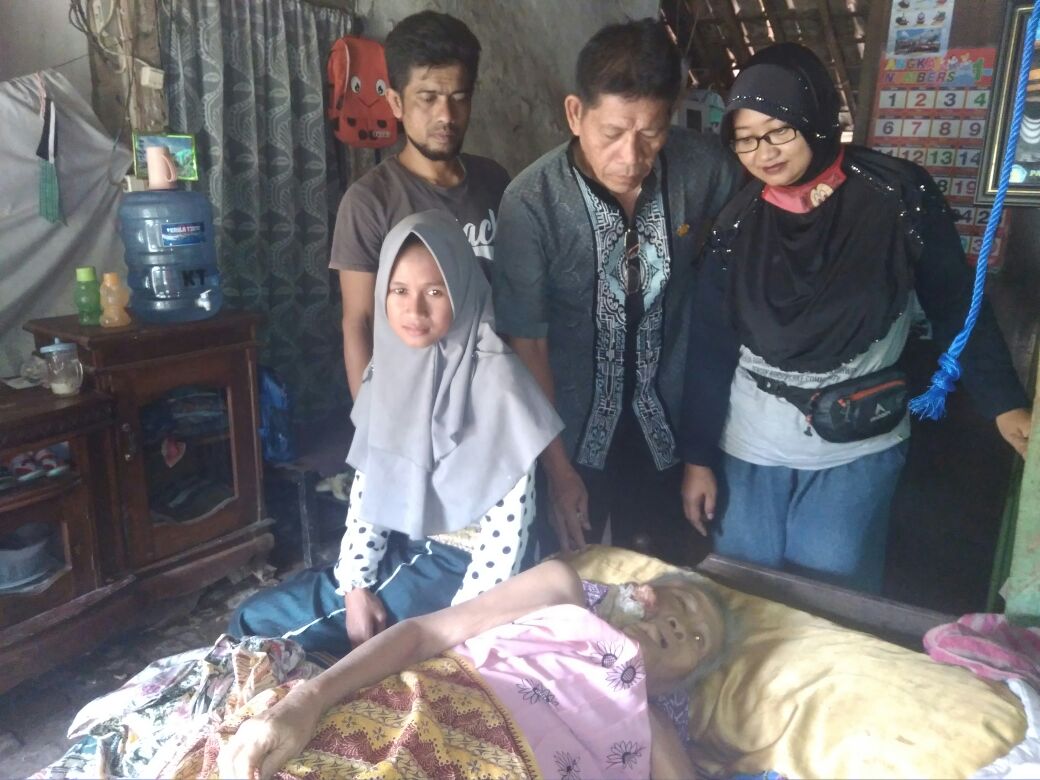 Lima Tahun Kena Tumor di Pipi, Suryati hanya Bisa Pasrah