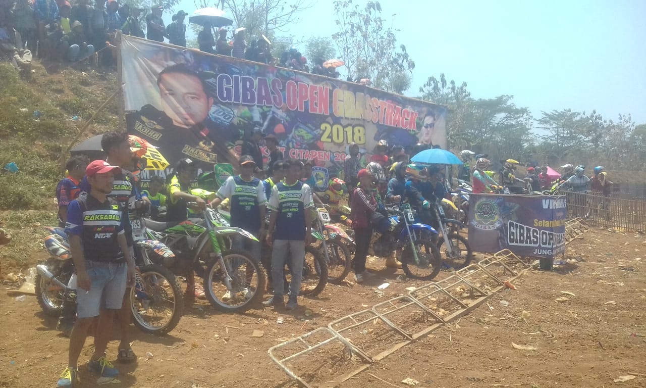 Seru! Gibas Open Grasstrack Diikuti 300 Pebalap