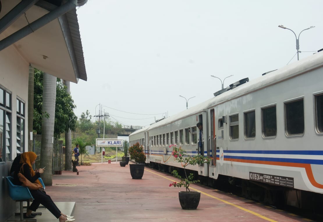 Banyak Usulan Rute KRL sampai Stasiun Cikampek