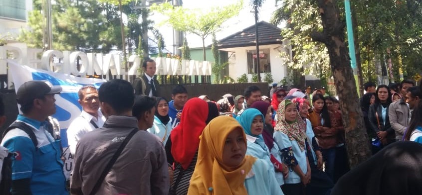 Buruh PT Hansoll Hyun Minta Bagian Hasil Penjualan