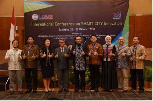 Minta Riset Smart City Bisa Diterapkan di Jabar