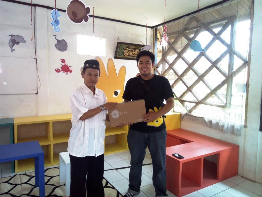 Yayasan Muda Peduli Bantu SDN 1 Cimahi