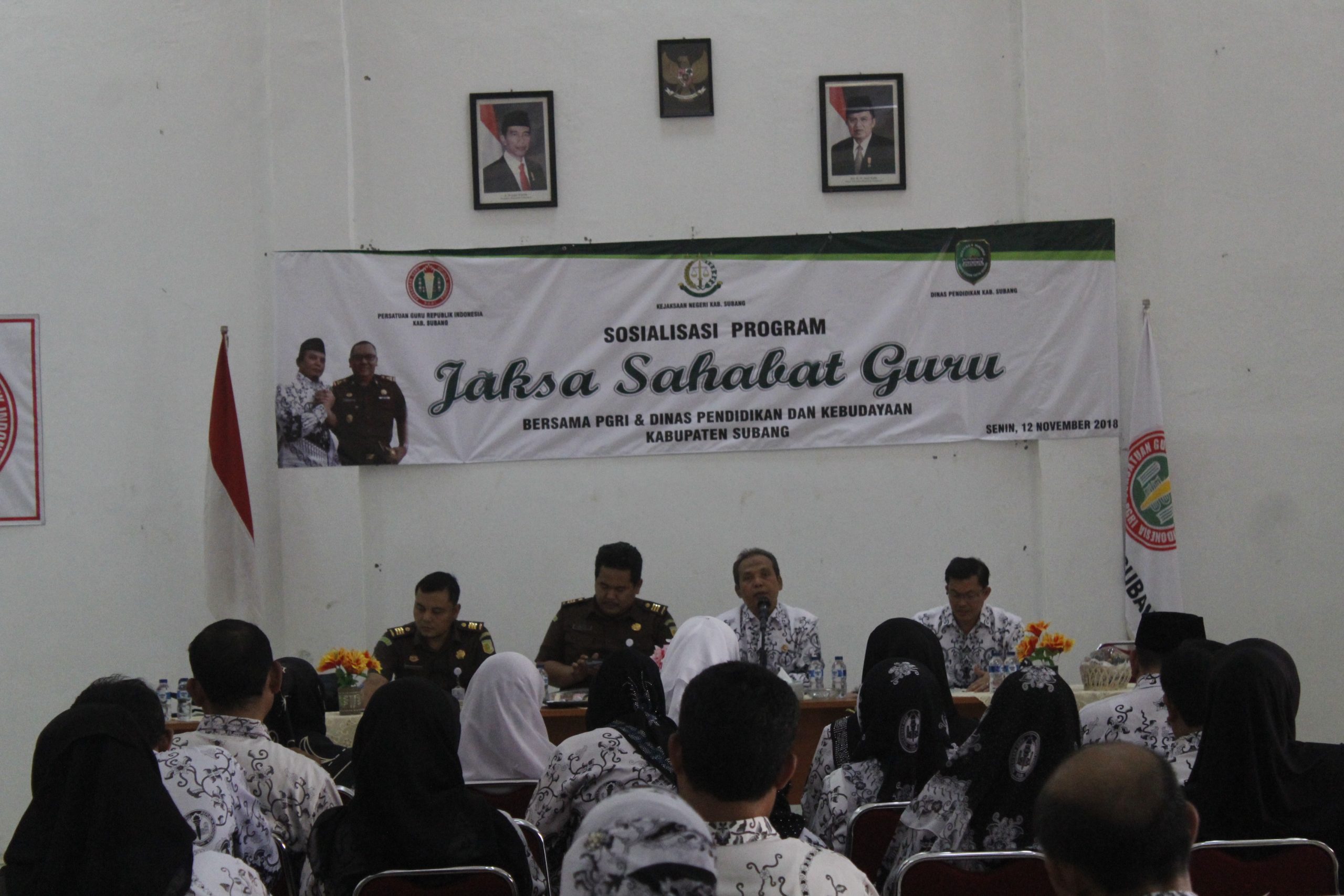 Jaksa dan Guru Kini Sahabat