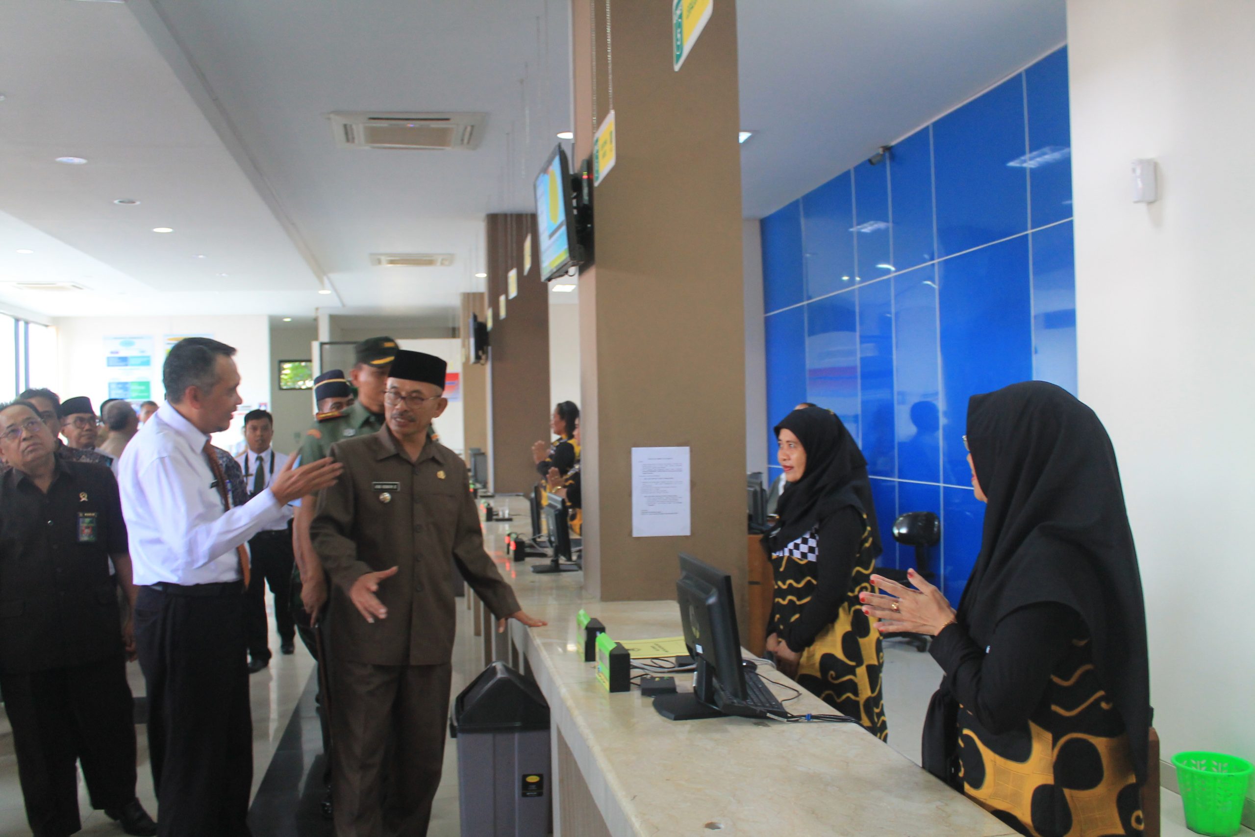 Gedung Disdukcapil Pembuktian Program Gapura