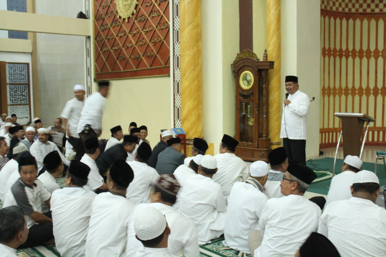 Salat Subuh Berjamaah Ajang Introspeksi Diri