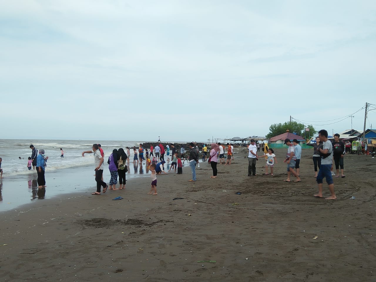 Warga Kaget, Air Laut di Pondok Bali Sempat Pasang 50 Meter ke Area Parkir