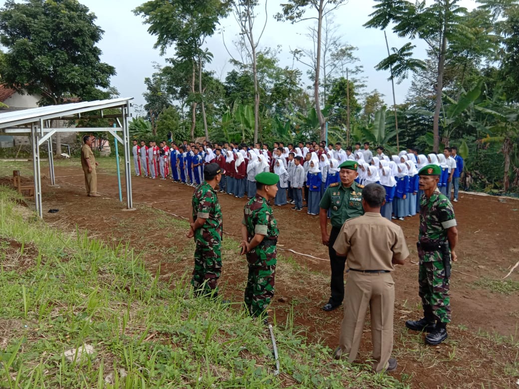 Siswa SMKN Kiara Pedes Dibekali Wawasan Kebangsaan