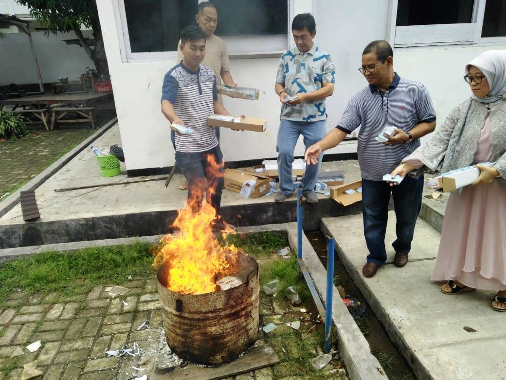 4.680 Blanko e-KTP Dibakar, Disdukcapil Jalankan Instruksi Kemendagri