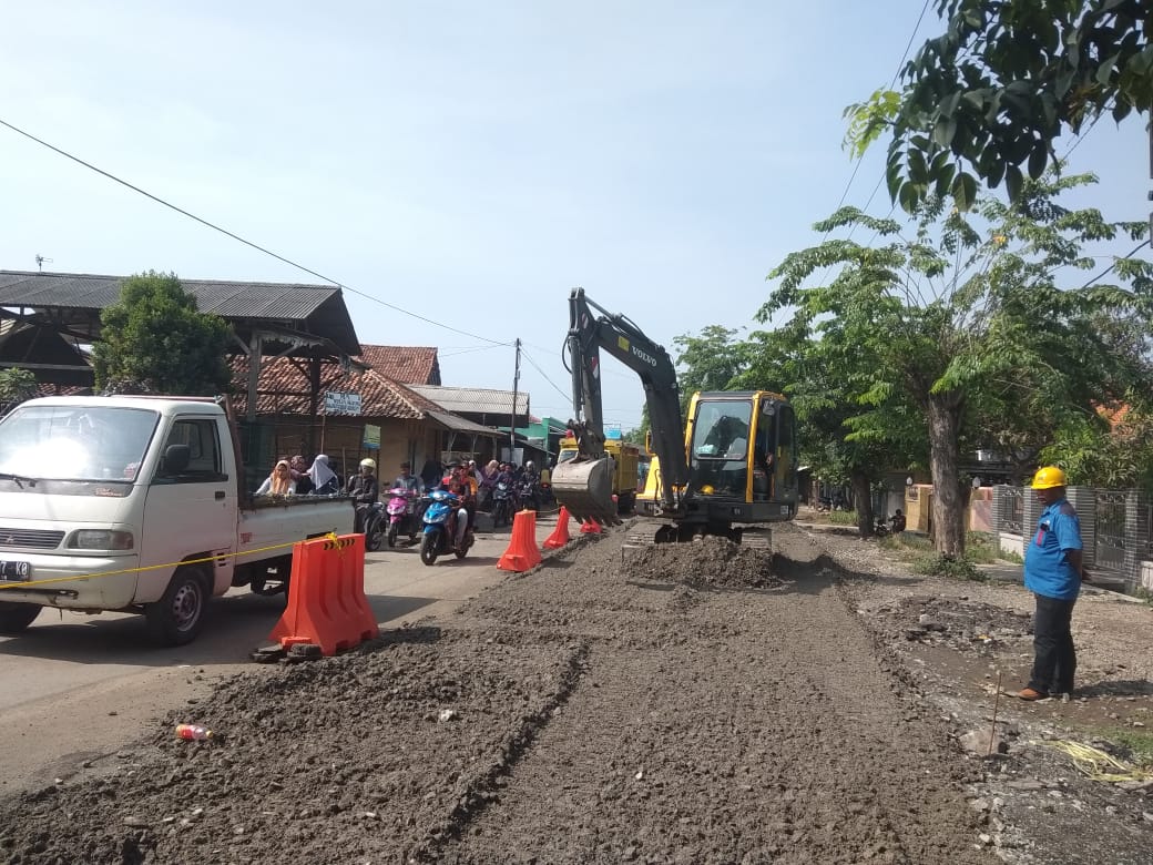 Jalan Rusak Mulai Diperbaiki, JSP Komitmen Perbaiki Jalan Terdampak Mega Proyek