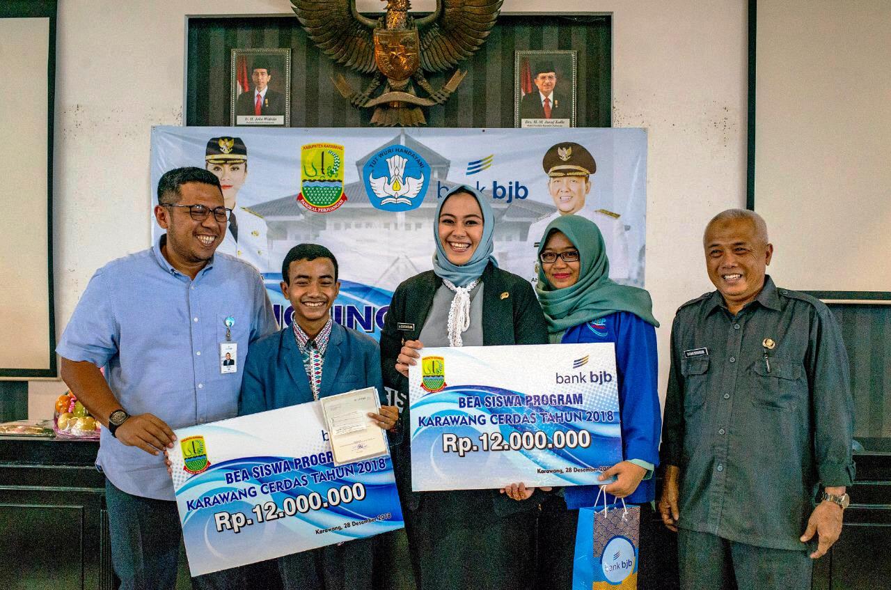 Gandeng Perbankan, Pemkab Luncurkan Program Karawang Cerdas