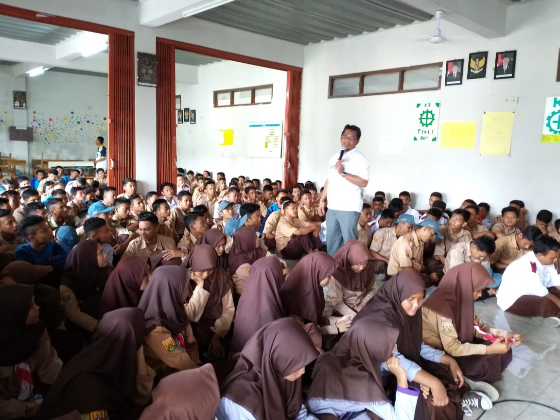 Penggangguran Lulusan SMK Masih Tinggi