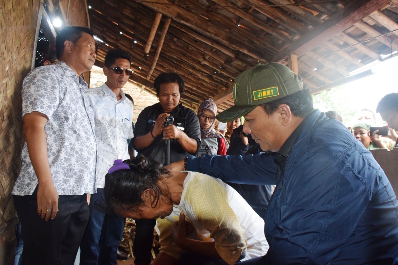 Jimy Galang Dana Patungan Biayai Perbaikan Rumah Warga