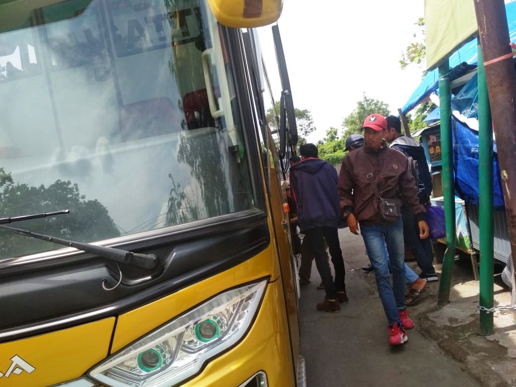 Bus AKAP dan AKDP Pindah ke Terminal Cikampek