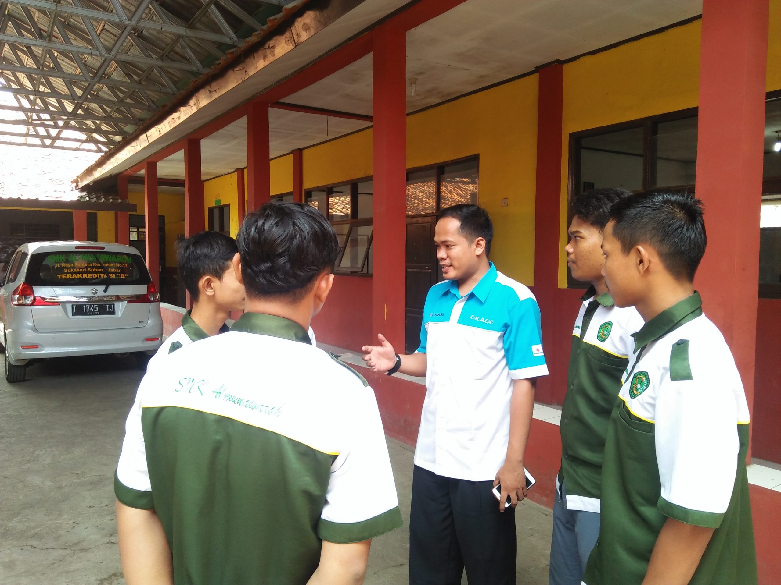 SMK AL Munawaroh Jalin Kerjasama Industri