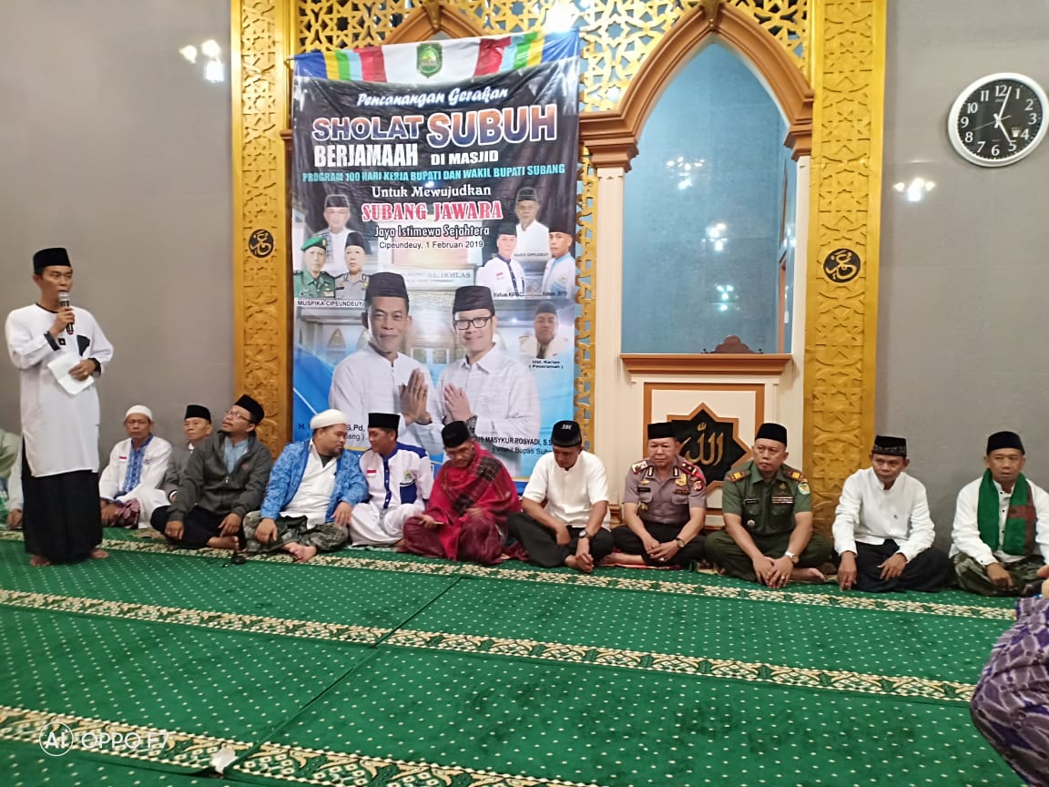 Muspika Cipeundeuy Galakan Salat Subuh Berjamaah