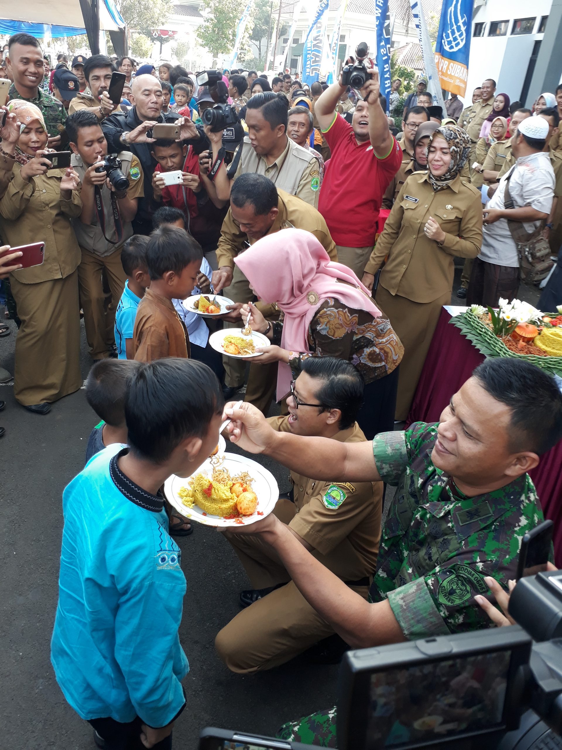 Hari Jadi Ke-71, Pemkab Khitan 200 Anak