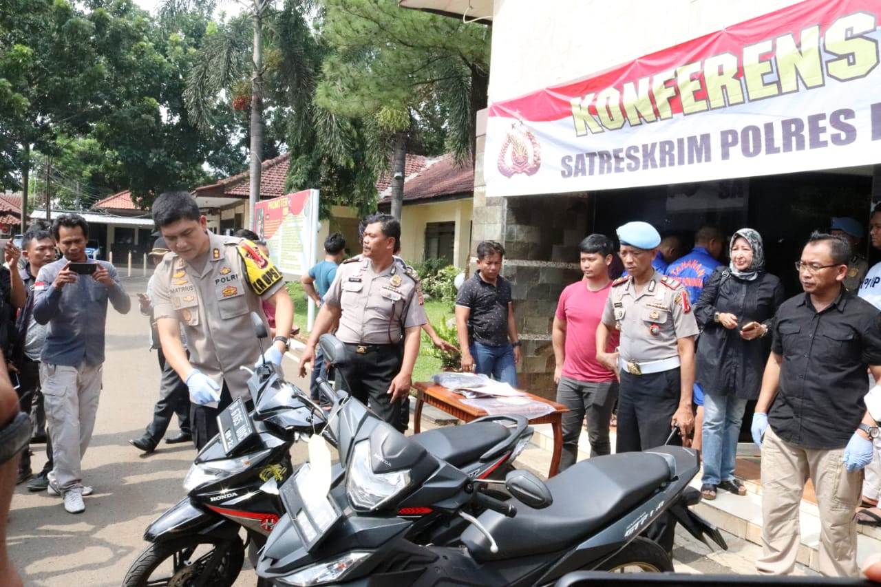 DORR!! Perampok Nasabah Bank Ditembak Petugas, Dua Dibekuk, Empat Masih Buron