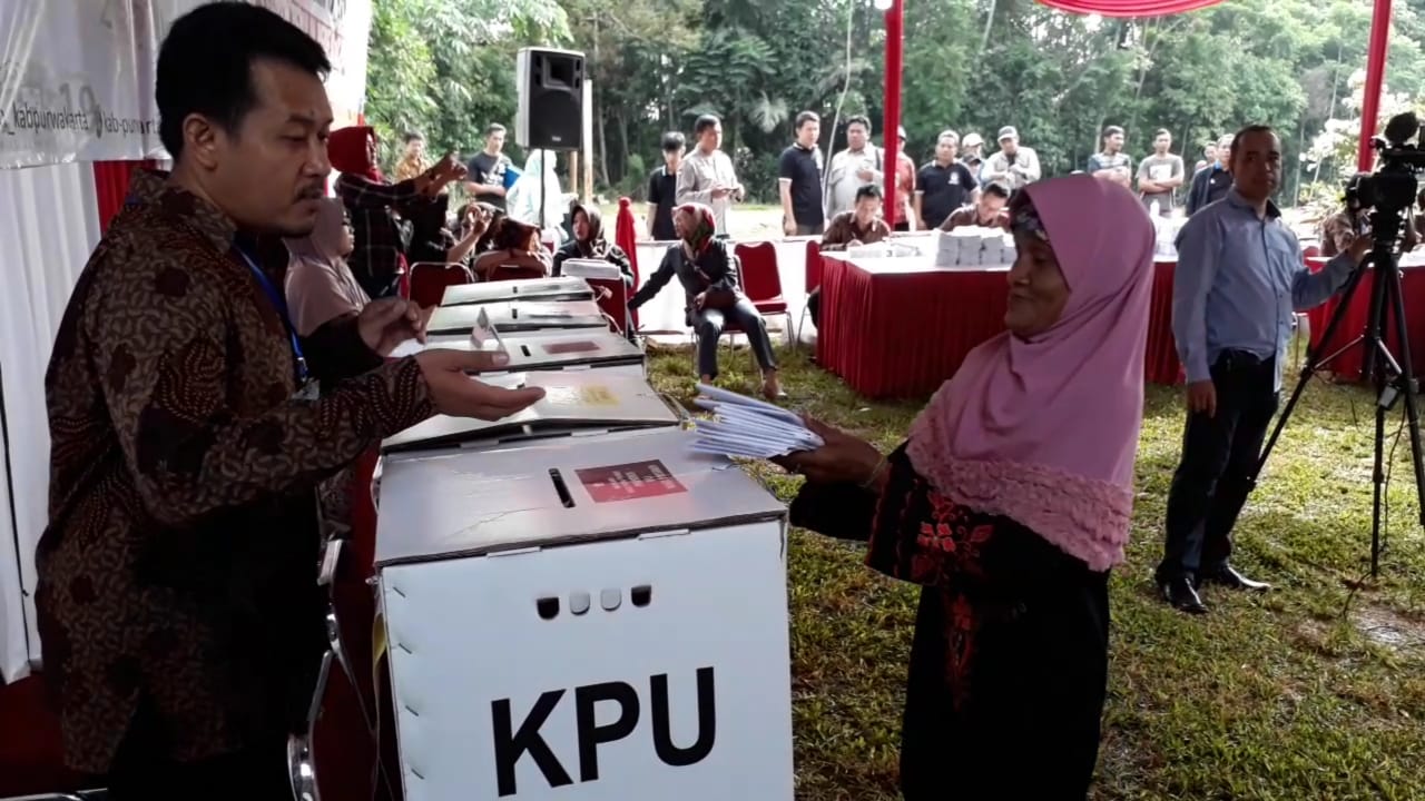 KPU Gelar Simulasi Pemilu Serentak, Capres Nomor 05 dan 06 Diprotes