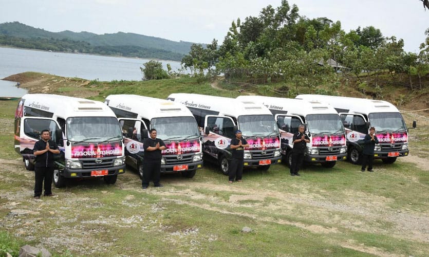 Pelayanan Bus Sekolah untuk Daerah Terpencil