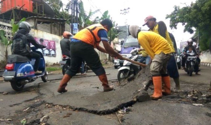 Cuaca Ekstrem, Perbaikan Jalan Mahar Tertunda Lagi