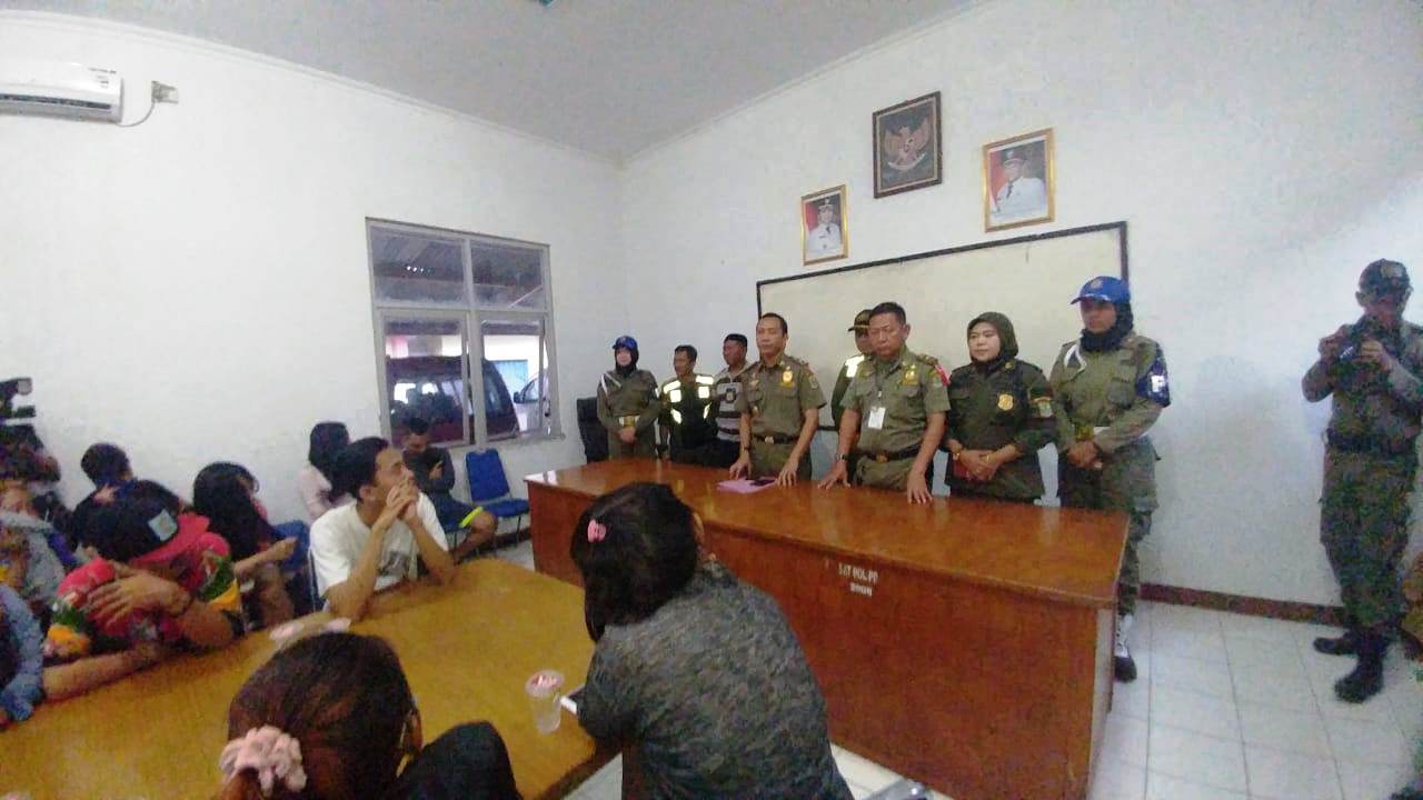 24 Pasangan Digerebek Satpol PP