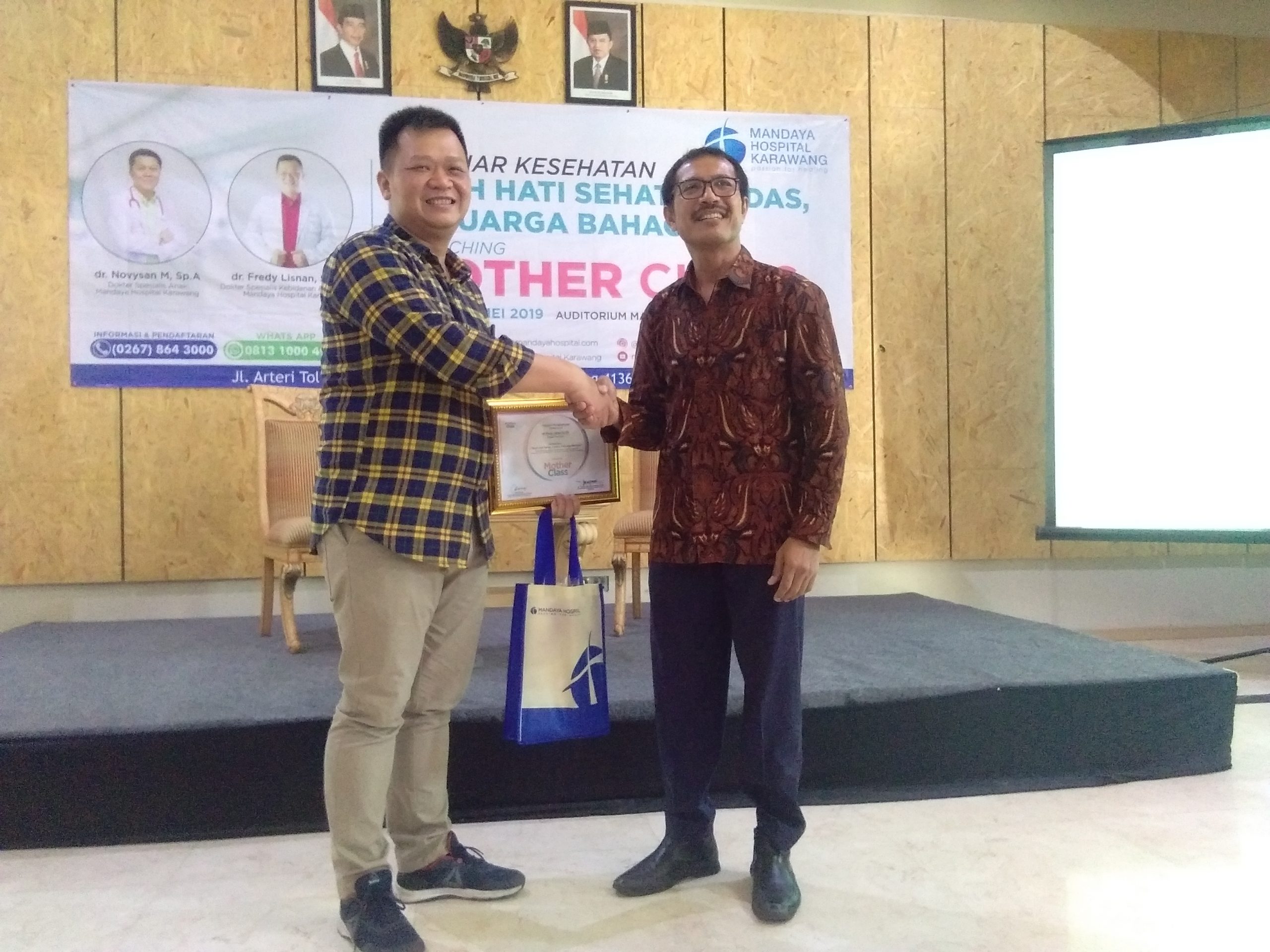 Mandaya Hospital Gelar Seminar Mother Class