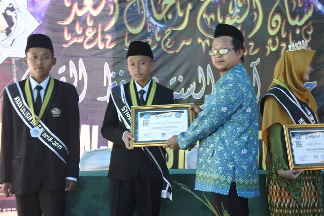 Santri Ponpes Raudlatul Ulum Hafidz Quran