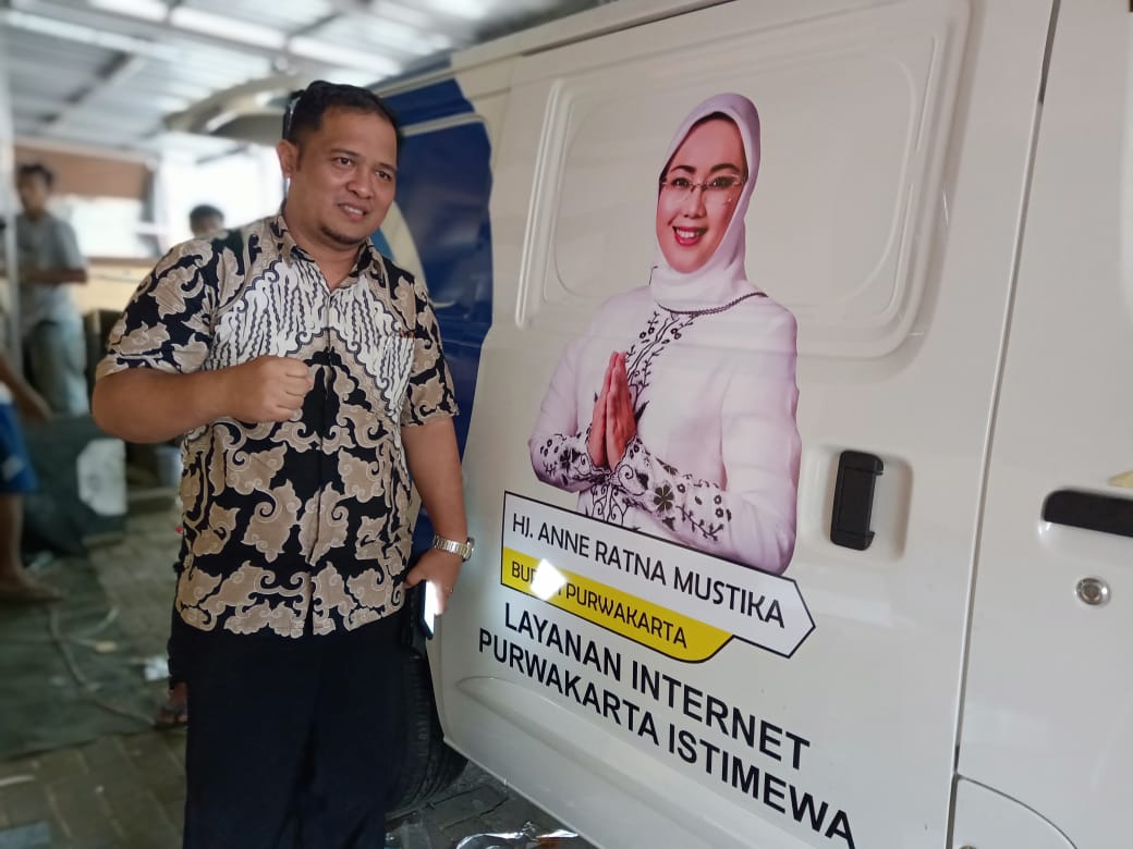 Pemkab Purwakarta Siapkan Mobil Internet Berjalan