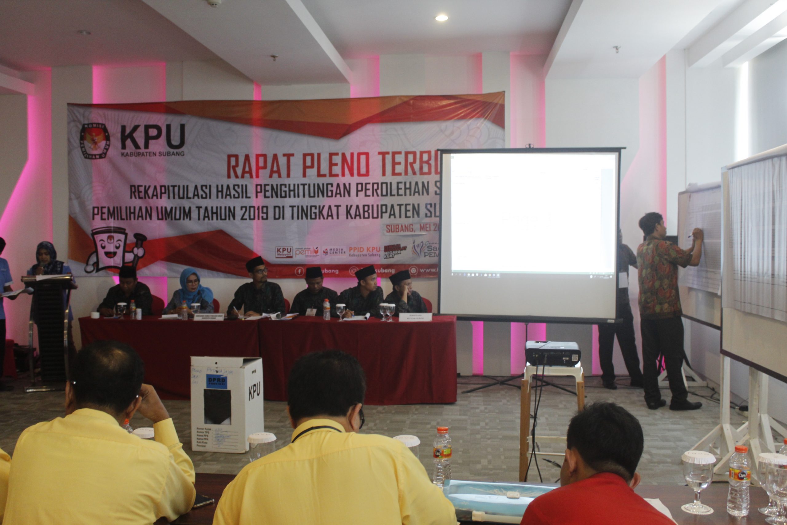 Rapat Pleno KPU Subang Digelar Tiga Hari