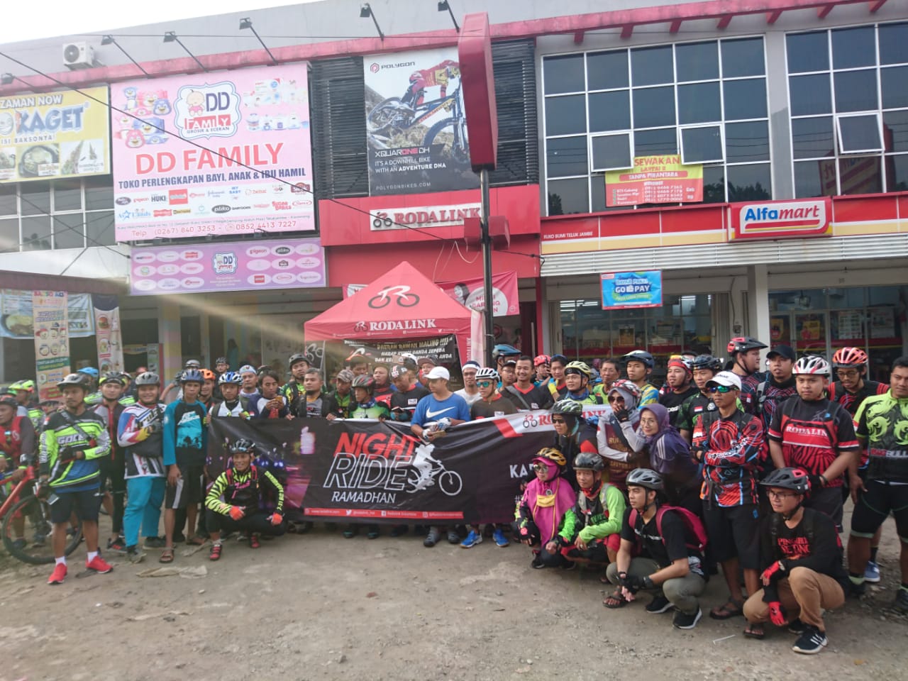 Rodalink Gelar Night Ride Ramadhan