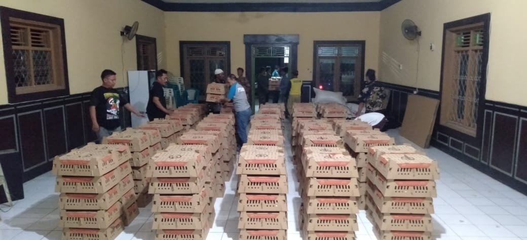 8.000 Rumah Tangga Miskin Dapat Bantuan Ayam Ras