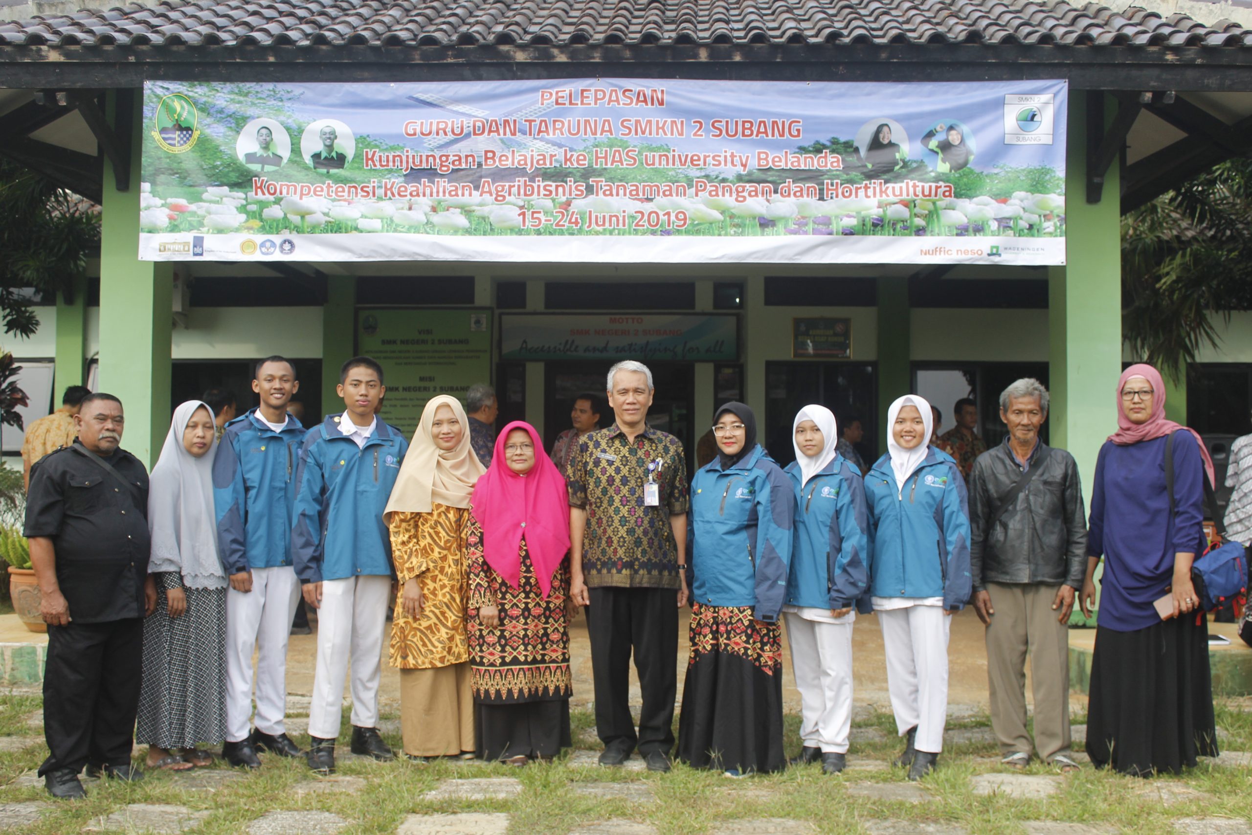 Taruna dan Guru SMKN 2 Subang Study Pertanian Ke Belanda