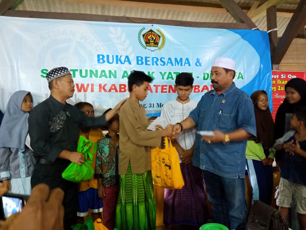 PWI Gelar Santunan Anak Yatim dan Bukber