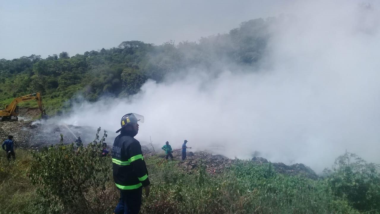 Masyarakat Diminta Waspada, Musim Kemarau TPA Panembong Terbakar