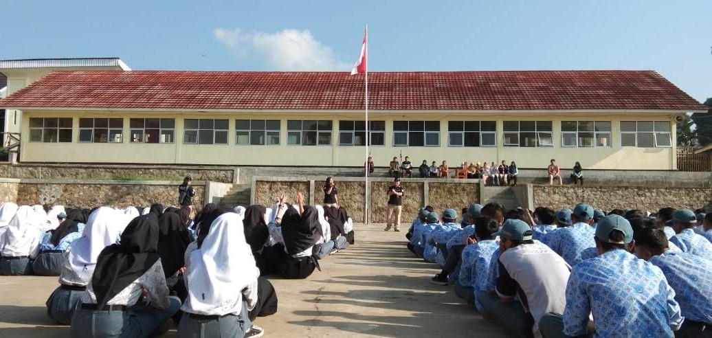 Ratusan Calon Siswa SMKN 1 Cisarua Tes Bebas Narkoba