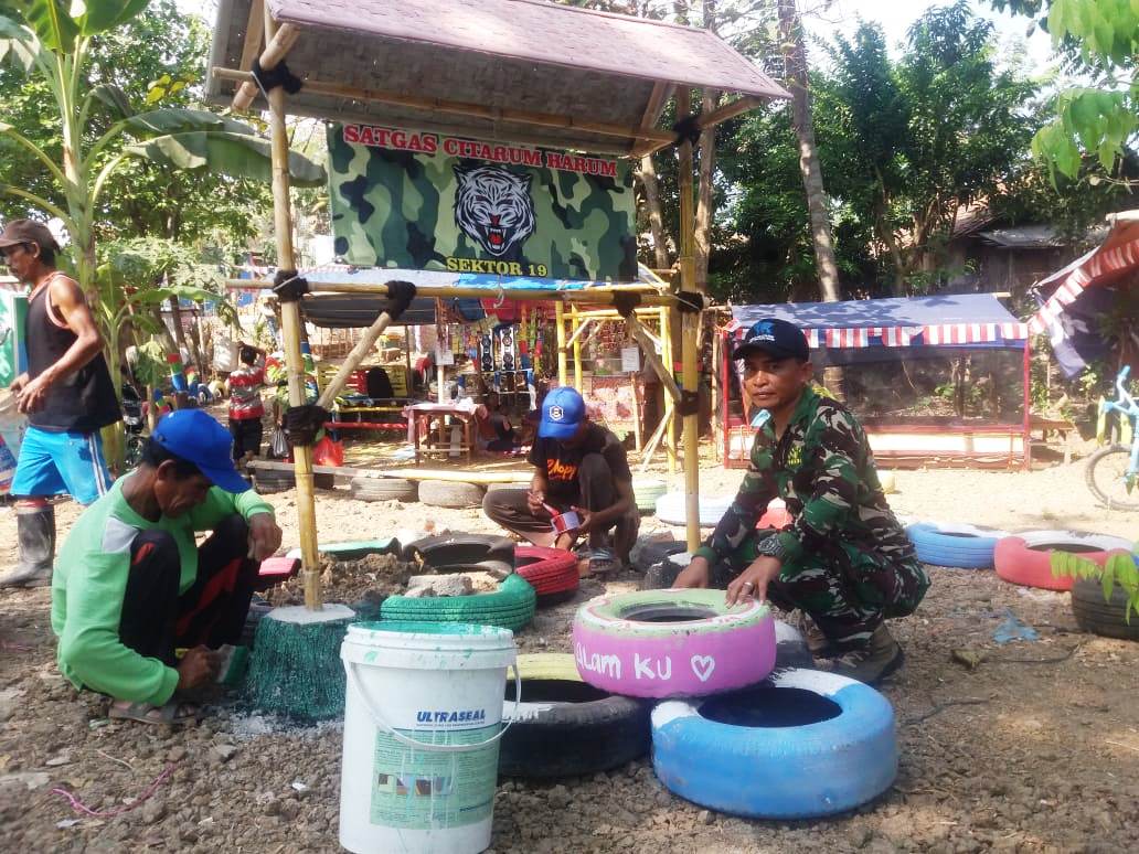 Bantaran Citarum Disulap jadi Taman