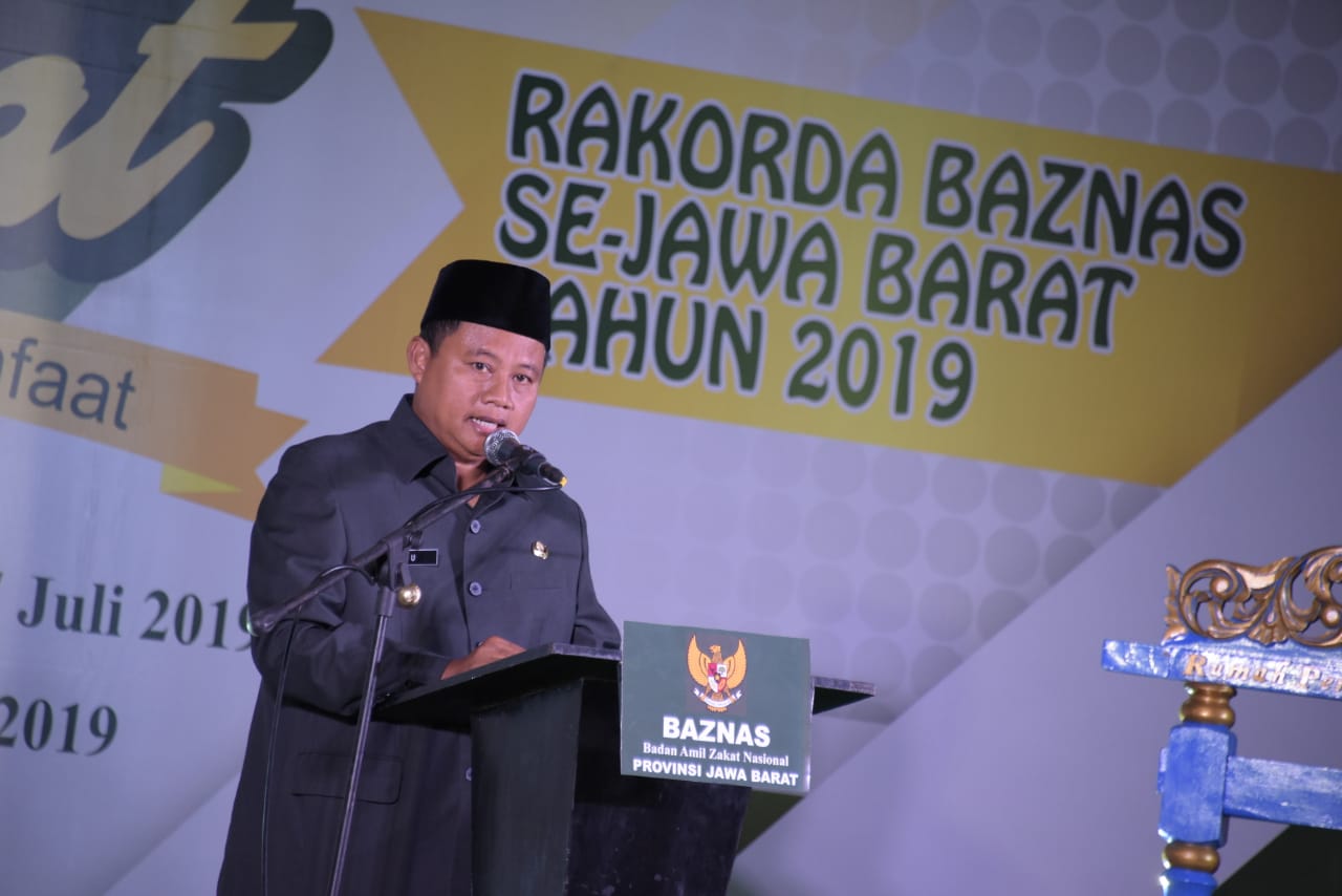 Potensi Zakat Rp26 Triliun Bisa Selesaikan Masalah Kemiskinan di Jabar