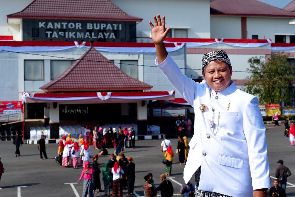 Angka Kemiskinan Kabupaten Tasikmalaya Turun