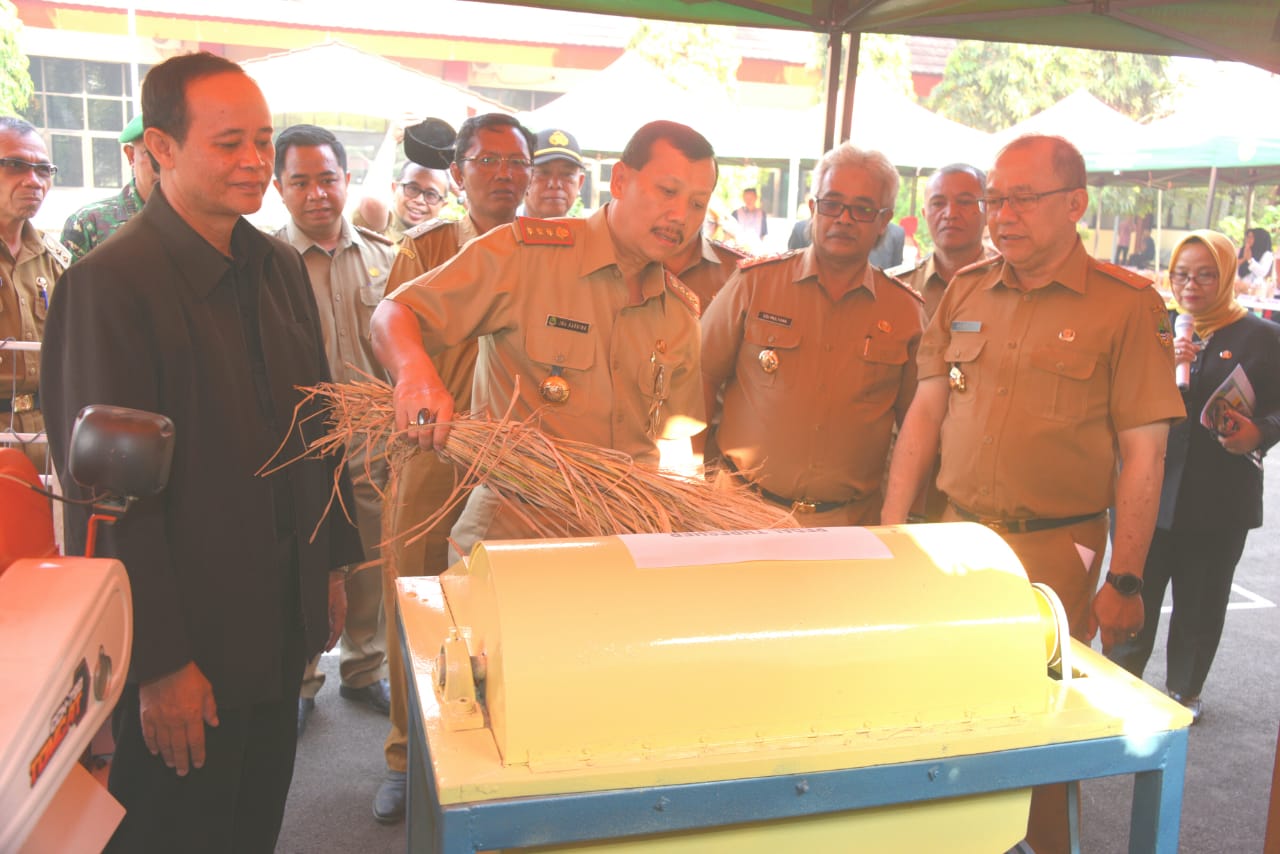 Selain Bercocok Tanam, Petani Jabar Juga Dibekali Ilmu Wirausaha untuk Tingkatkan Penjualan