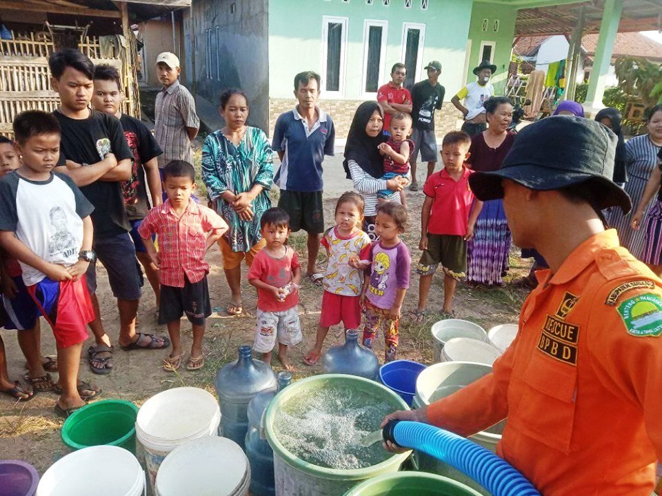 Sumur dan Sungai Pun Mengering, Kiriman Air Bersih Belum Memadai