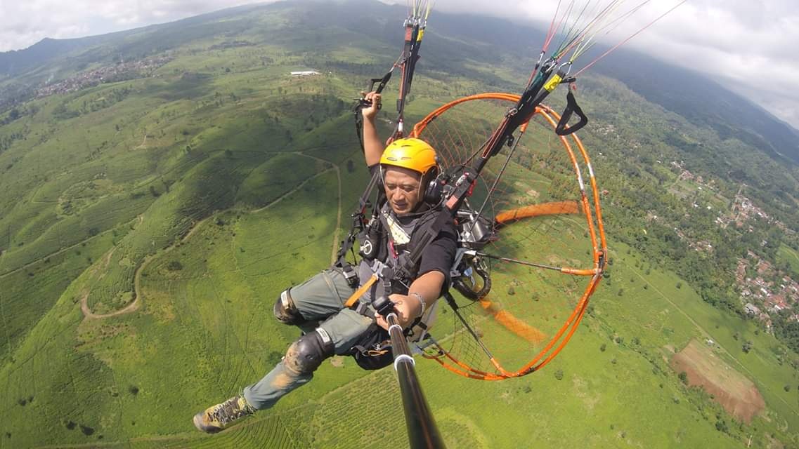 Bukit Santiong, Area Baru Take Off Paralayang yang Mulai Dikenal Tingkat Nasional