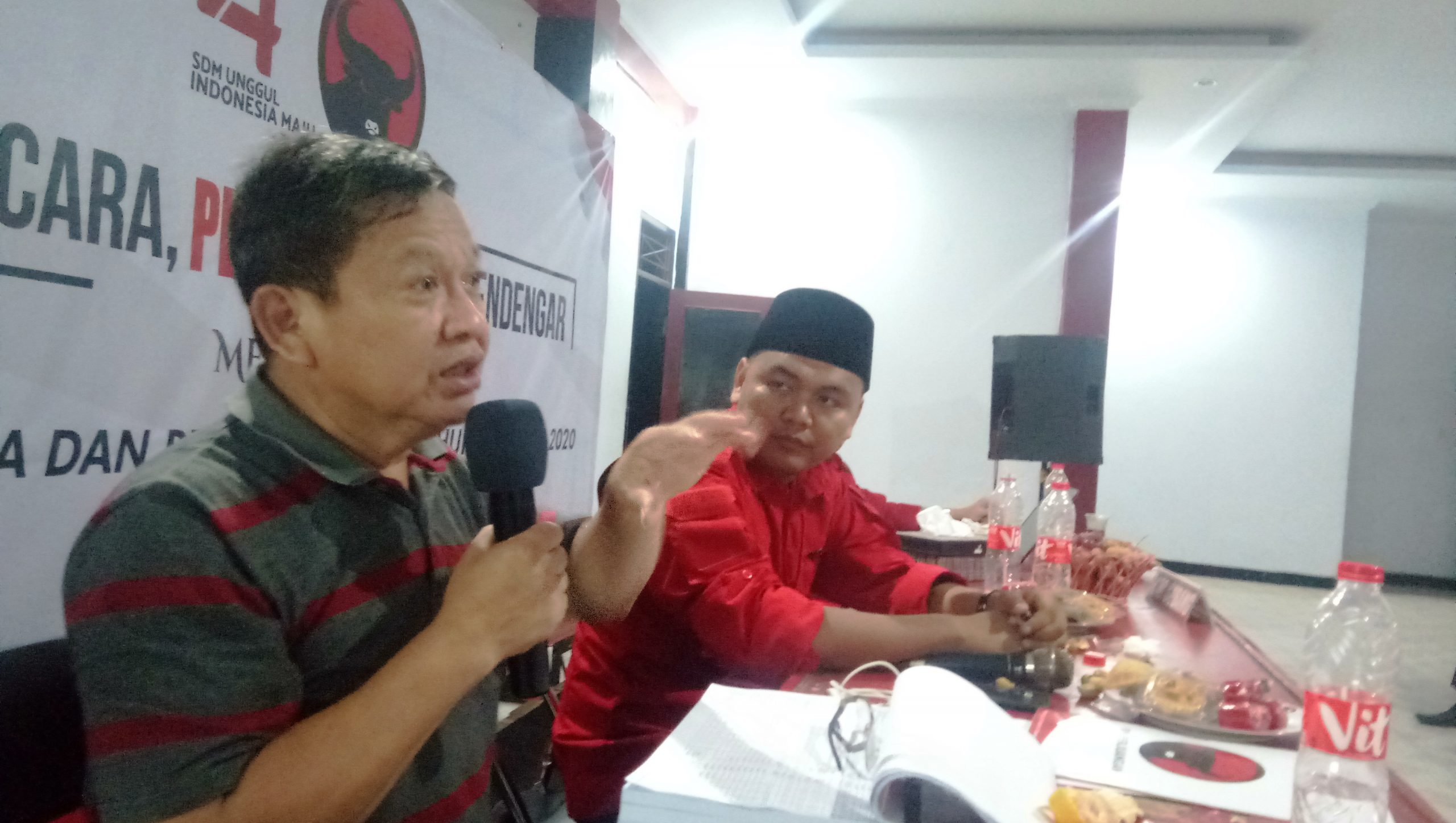 Nasib Honorer Belum Jelas, Budi Pertanyakan Keseriusan Bupati Ruhimat