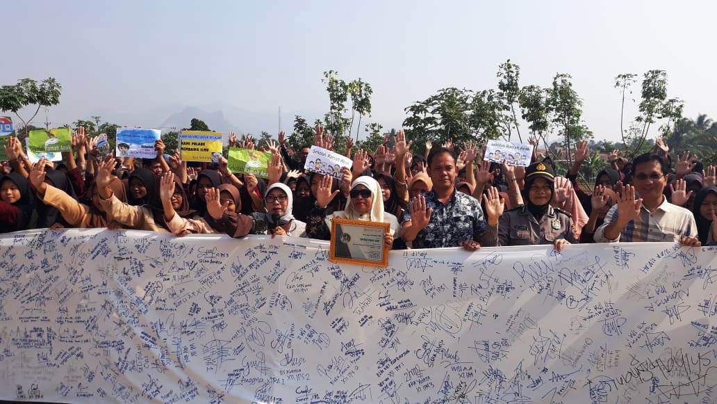 Target Kota Layak Anak, Gencar Sosialisasi Sekolah Ramah Anak