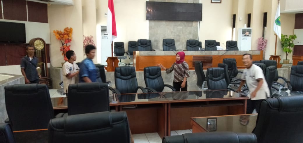 Dilantik Kemarin, Belum Terlihat Anggota Dewan Ngantor Hari Ini