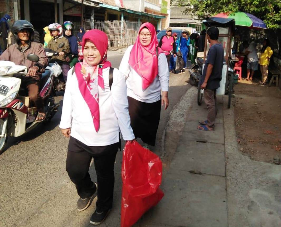 DLHK Gelar Aksi Pungut Sampah, Peringati World Cleanup Day