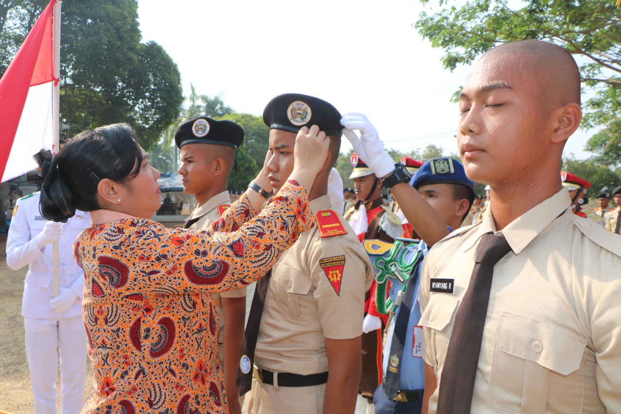 Ratusan Taruna SMK Angkasa 1 Dilantik