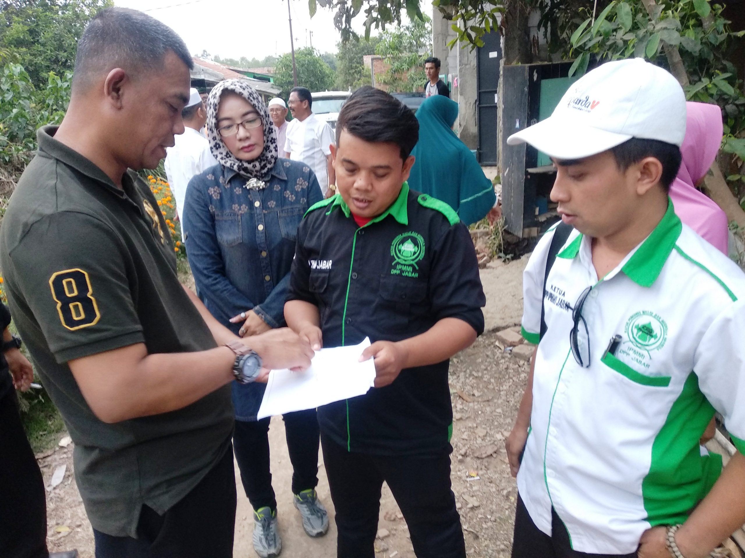 Rumah Nyaris Roboh, Wabup Spontan Bantu Warga