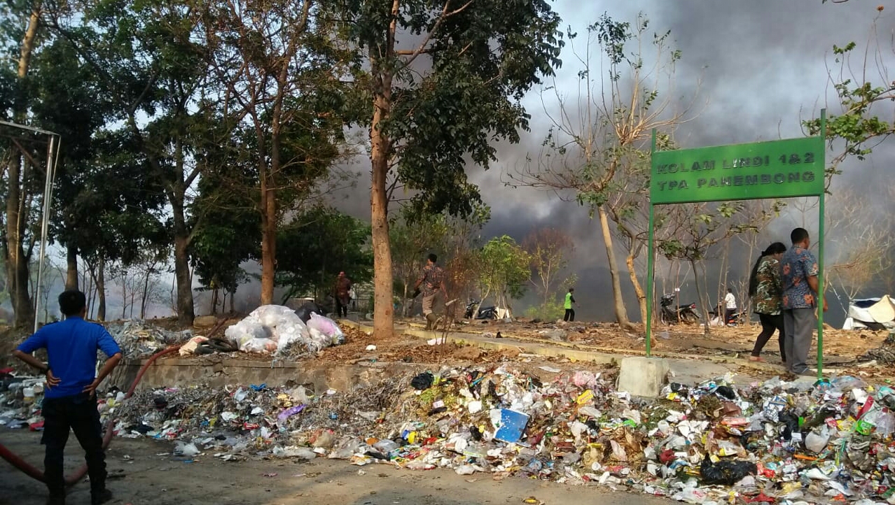 Warga Desak Pemkab Relokasi TPA Panembong