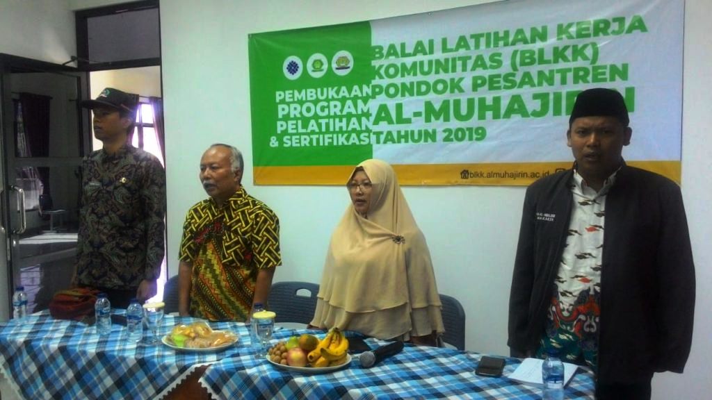 Al-Muhajirin Buka Pelatihan Desain Grafis dan Web Design Gratis